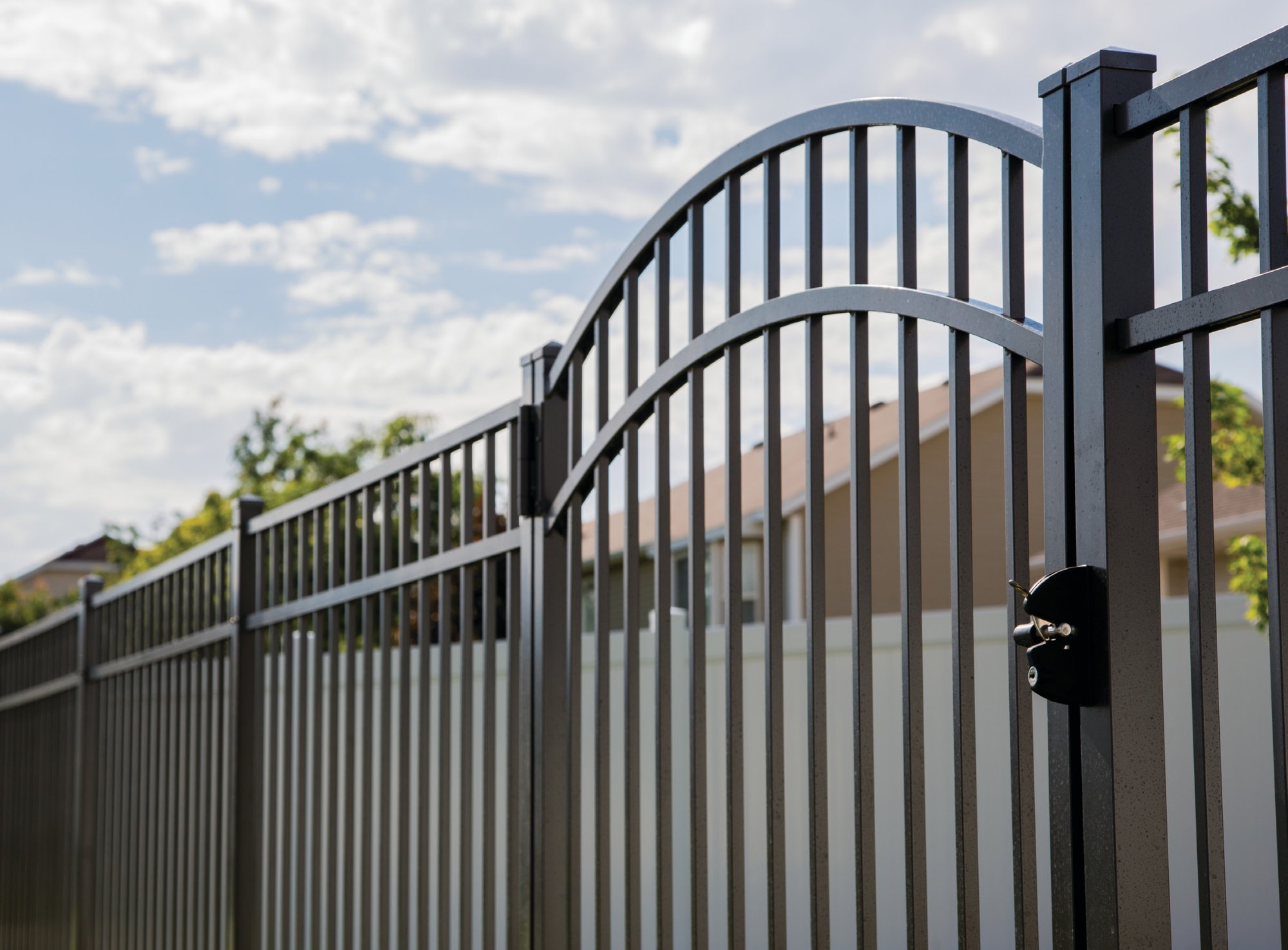 Matching arched aluminum gate